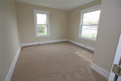 Master Bedroom (View 1)