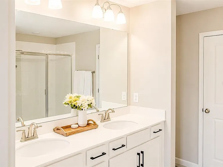 560 Summit River Dr — Photo 11