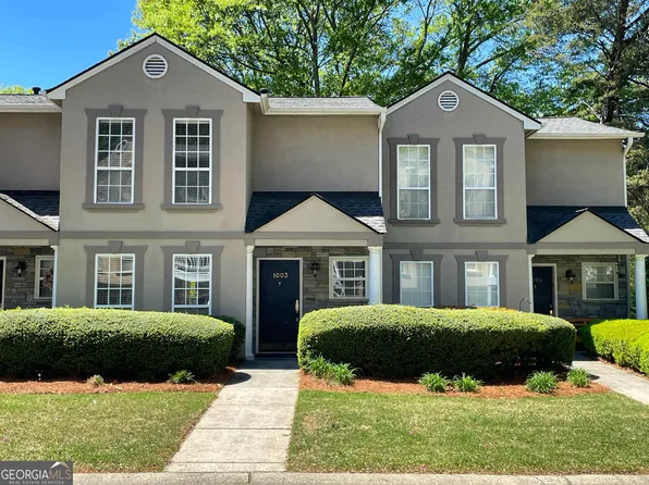 1003 Masons Creek Cir, Sandy Springs, GA 30350