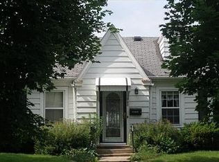 1909 W State St, Marshalltown, IA 50158