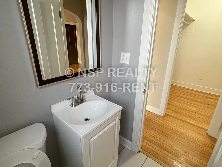 6347 N Magnolia Ave #3L — Photo 11