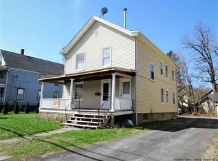 172 Market St, Saugerties, NY 12477