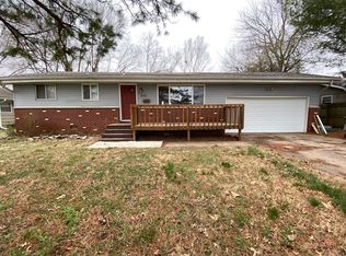 3043 S Dayton Ave, Springfield, MO 65807