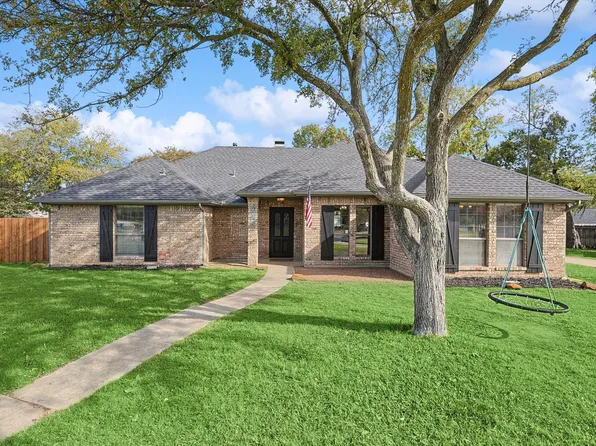 626 Park Ln, Highland Village, TX 75077