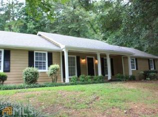 105 Fairfax Ct, Fayetteville, GA 30215