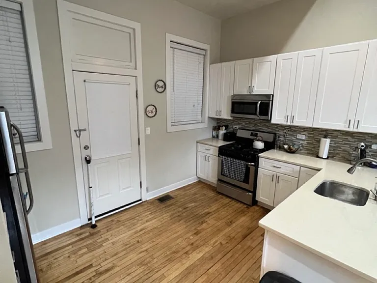 3607-09 Lakewood/1256 Addison — Photo 15