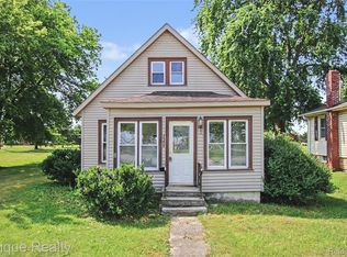 2598 Black River St, Deckerville, MI 48427