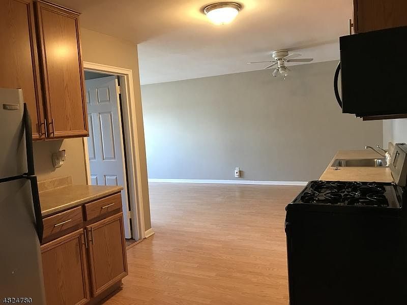 1st image of 59-61 Brighton Ave #6