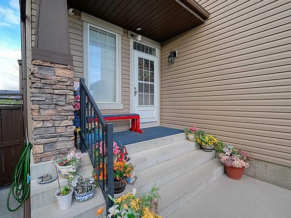 2nd image of 247 SW Pantego Way NW