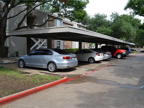 4th image of 1200 Riverchase Ln Unit 227