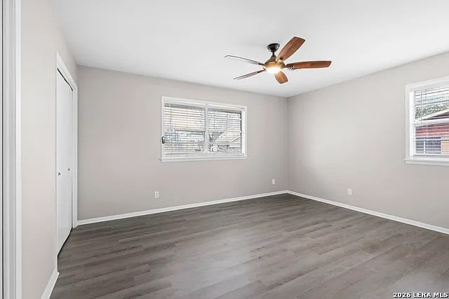 273 Meadow Ave — Photo 14