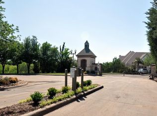 7 Waters Edge, The Colony, TX 75056