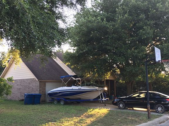 3rd image of 1031 Jasmine Dr