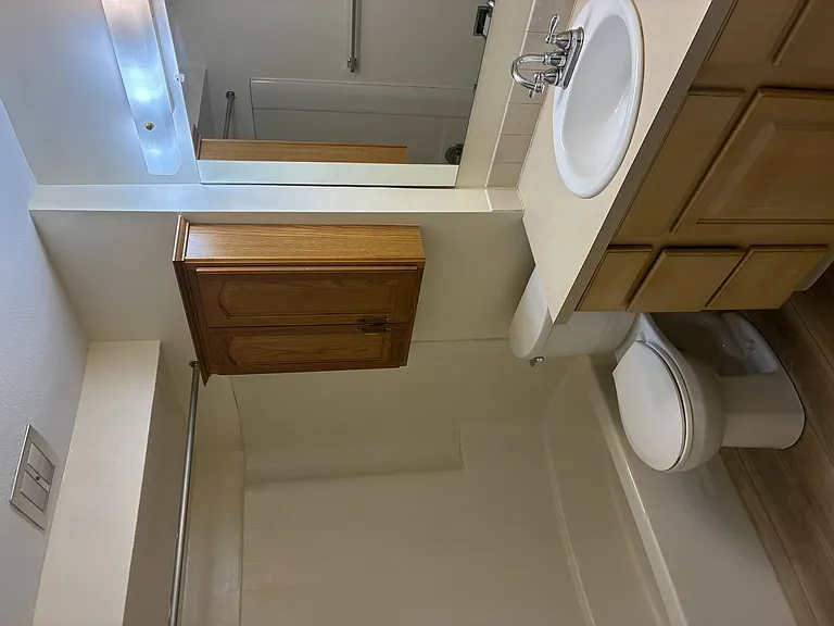 Carriage Hill Apartments — Photo 26