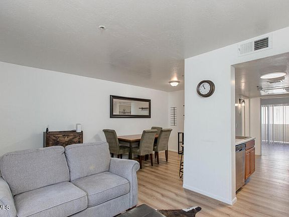 5th image of 12123 W Bell Rd Unit 219