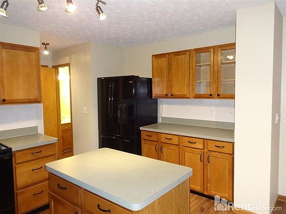4th image of 1215 Tannic St