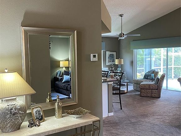 5th image of 2283 Edmonton Ct