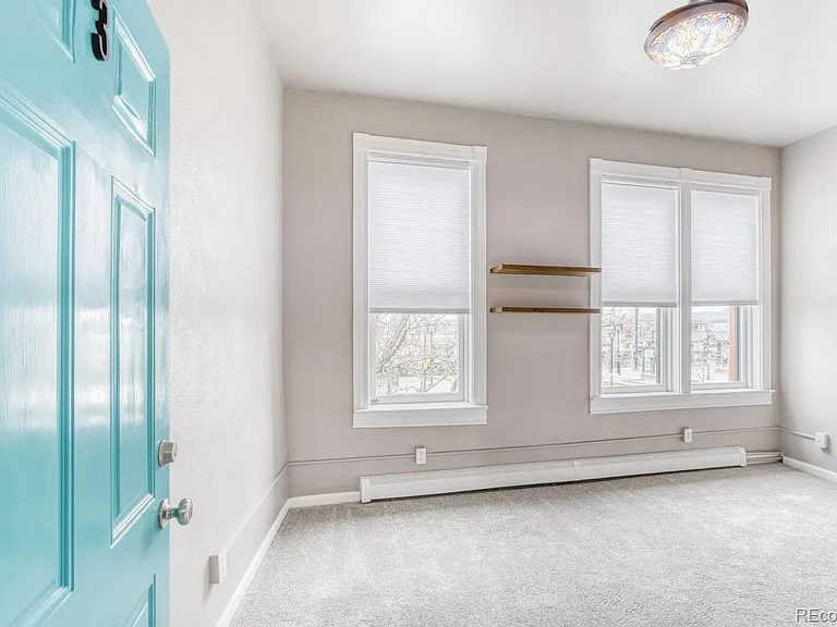 5630 Webster St #3 — Photo 4