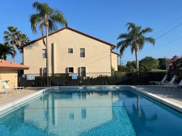 4682 Lucerne Lakes Blvd E, Lake Worth, FL