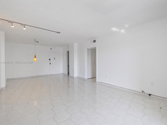 3rd image of 400 Kings Point Dr APT 523