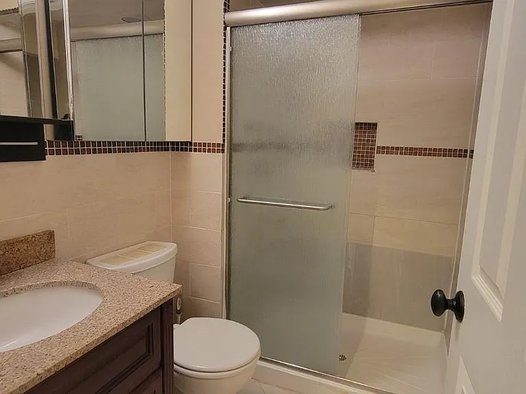 24 Cotoneaster Ct — Photo 9