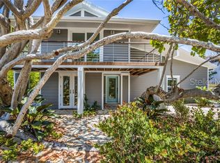 718 N Shore Dr, Anna Maria, FL 34216