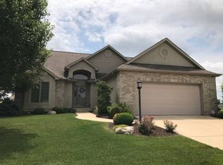 1005 Blackstone Blvd, Nappanee, IN 46550