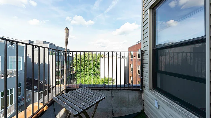 Rented by Nooklyn NYC LLC | media 33