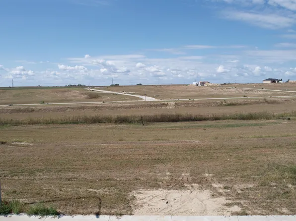 11032 S 220th St, Gretna, NE 68028