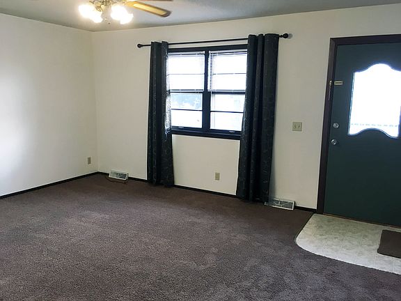 5th image of 3125 Cambridge St