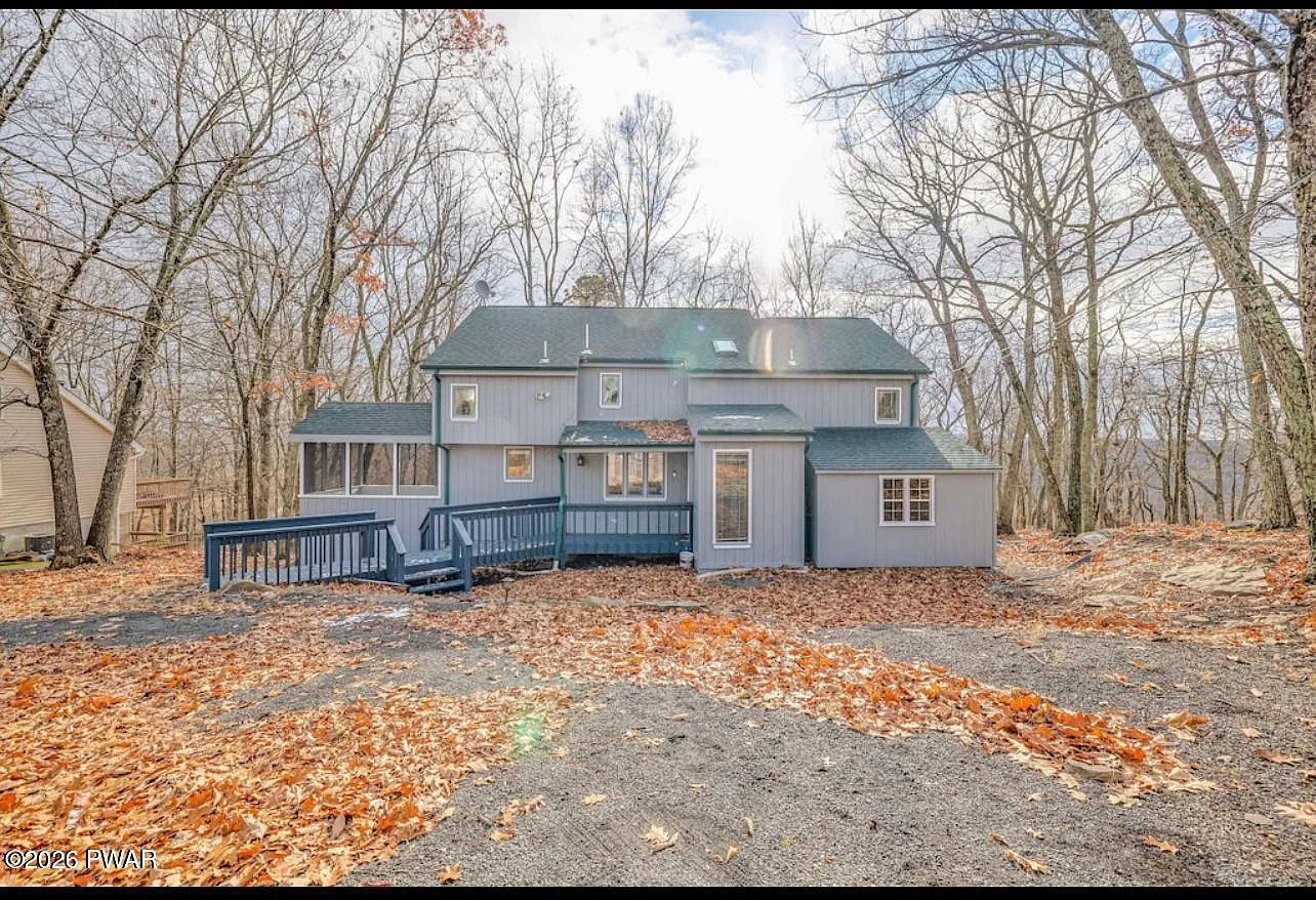 3 bed, 1638 sqft, $2,350 — Photo 3