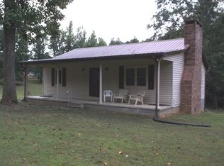 1420 Cotton Creek Rd, Bruceton, TN 38317