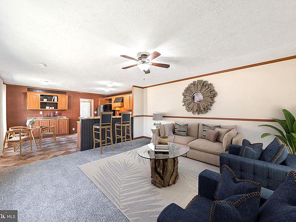 4th image of 35512 Joann Dr