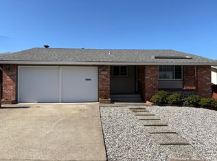 2500 Tipperary Ave, South San Francisco, CA 94080