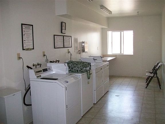 5th image of 125 N Montebello Blvd #125