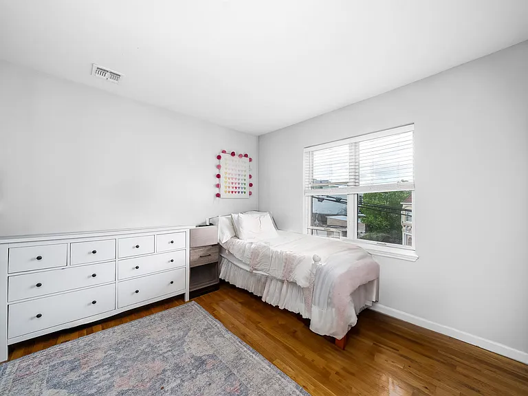 536 Grand St #403 — Photo 10