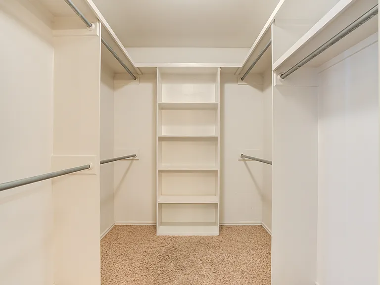 4802 Amherst St — Photo 30