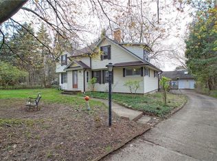 172 Brush Rd, Richmond Heights, OH 44143