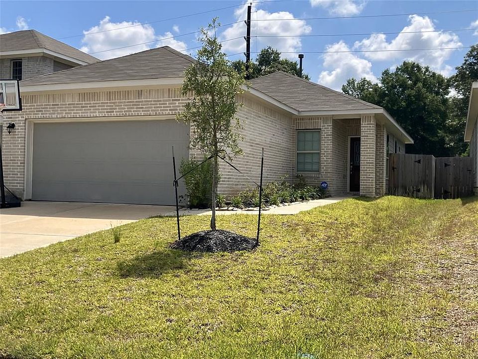 1st image of 25734 Boxwood Hedge Ln