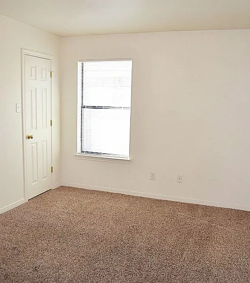 3706 Littleleaf Dr #B — Photo 23
