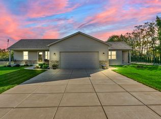 15671 Truman St, Lowell, IN 46356
