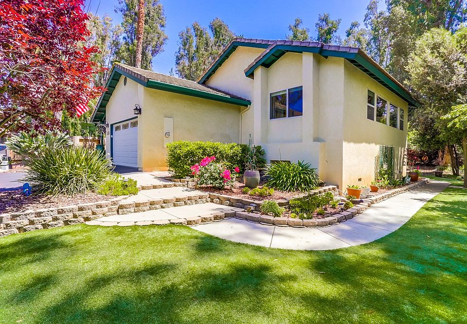 1st image of 888 Mimosa Ave