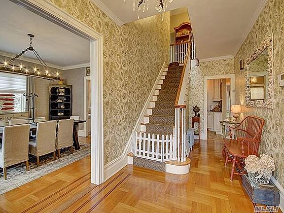 3rd image of 60 E Olive St