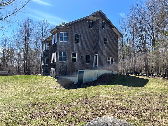 3rd image of 20 Bean Hill