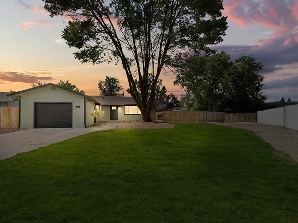 2417 Flanders St, White City, OR 97503