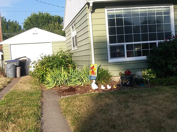 2nd image of 112 Boyer Dr
