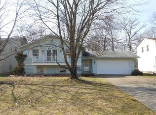 1739 Alverne Dr, Poland, OH