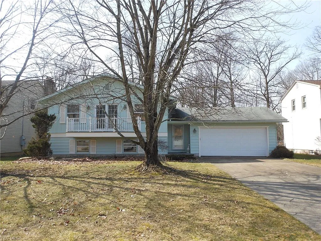 1739 Alverne Dr photo 1