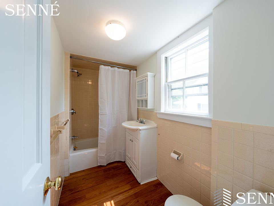 42 Forest St Lexington MA Zillow