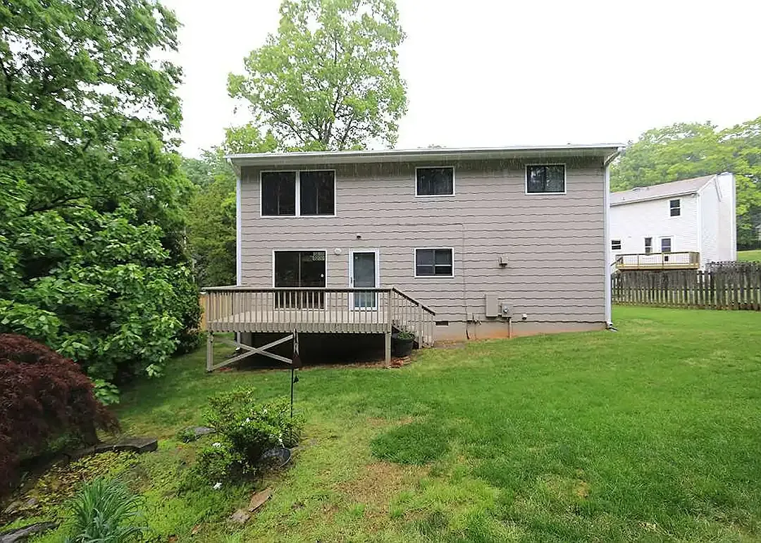505 Fostoria Ct — Photo 1